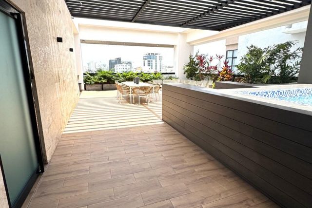Se vende moderno apartamento en el Ensanche Naco. 2do. Piso.